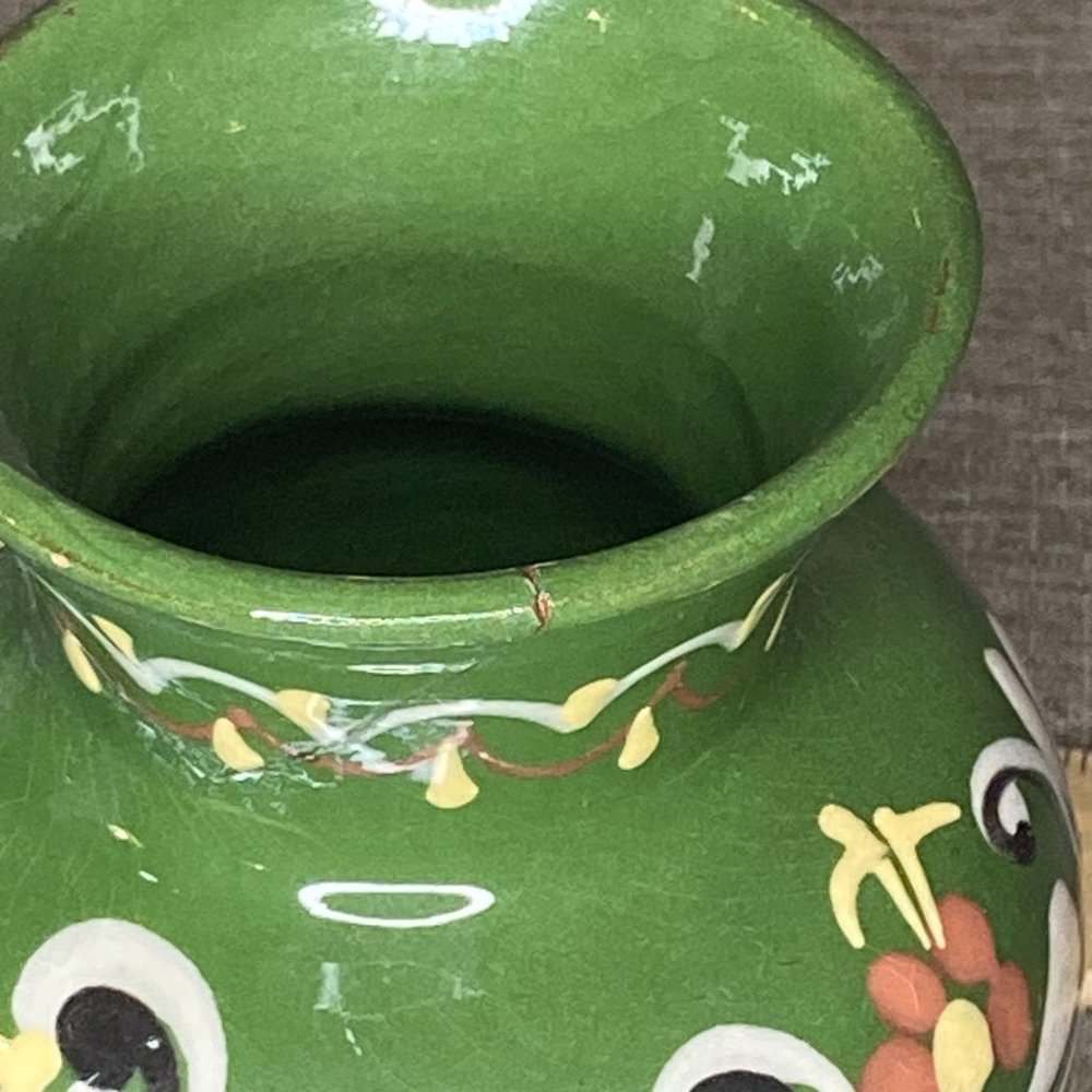 GREEN FLOWER VASE WITH FLORAL DESIGN MADE IN HUNGARY - Picture 3 of 8